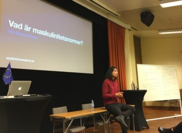 Inti Chavez Perez håller inspirationsföreläsning om maskulinitetsnormer